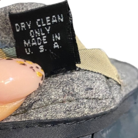 The Country Fair gray wool skirt 6 - Picture 5 of 5